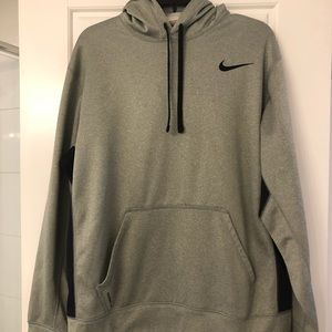 Men’s nike hoodie